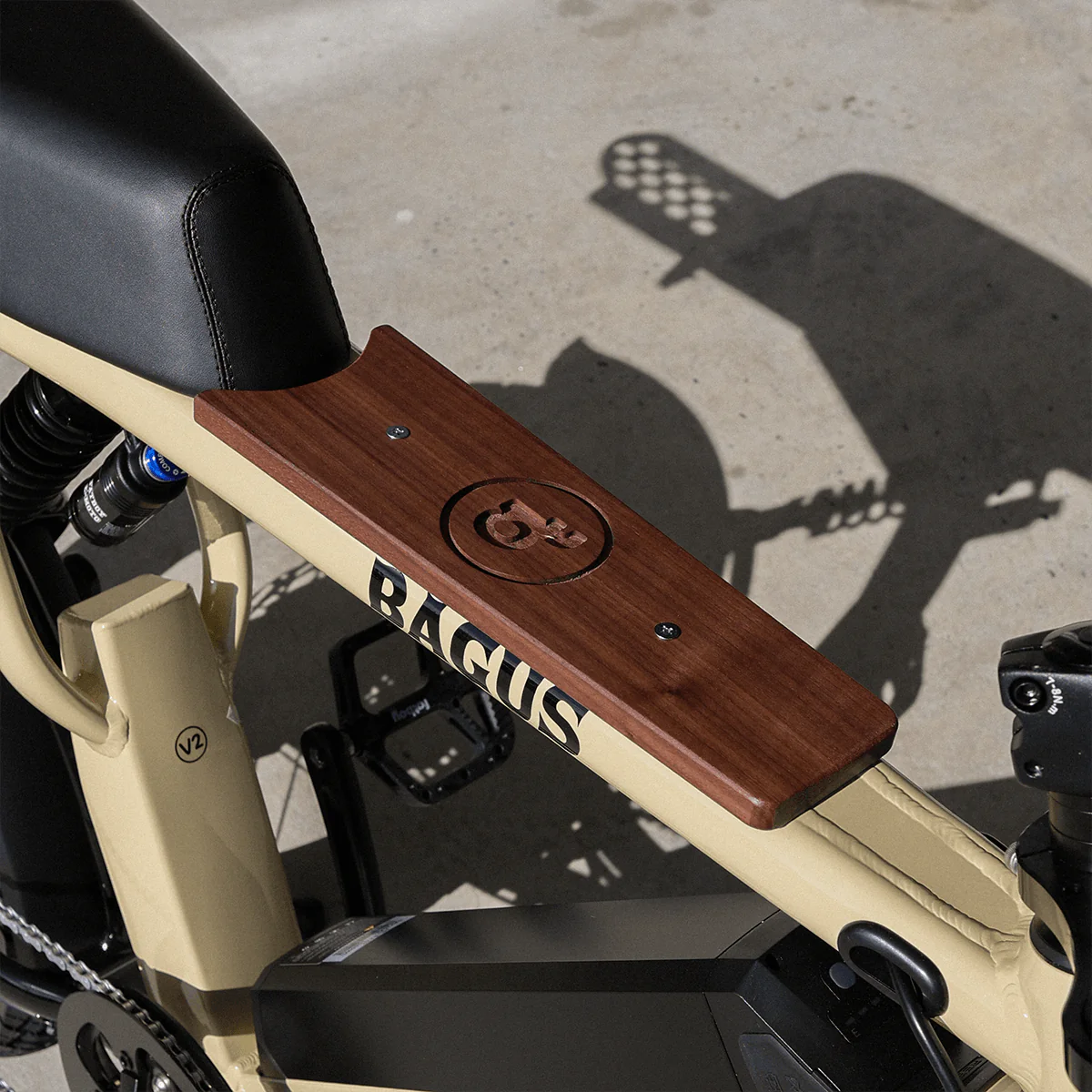 Bagus V2 Wood Feature Panel - Image 3