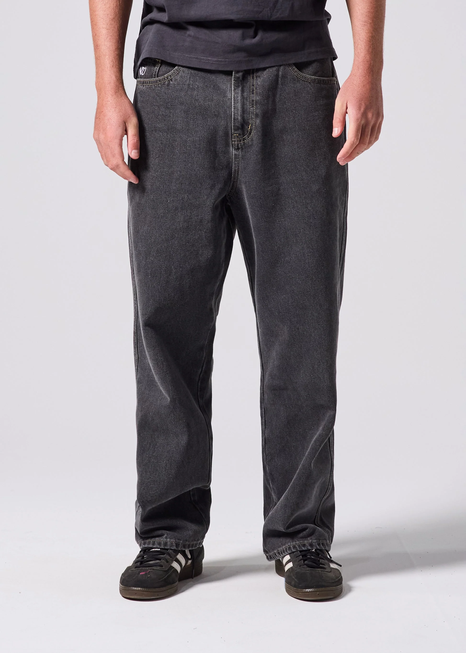 VV Class Denim Pant - Worn Black