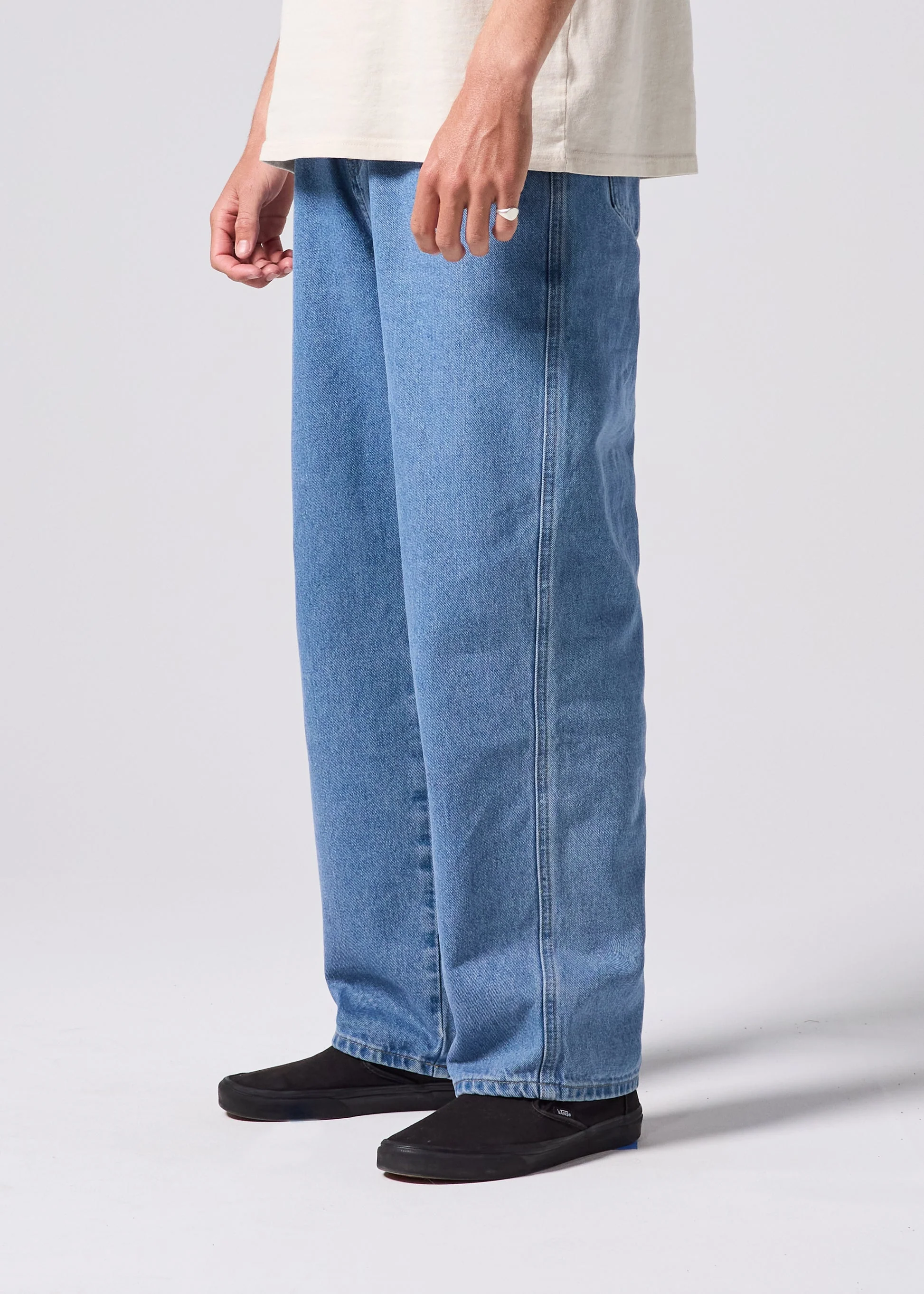 VV Class Denim Pant - Worn Blue - Image 2